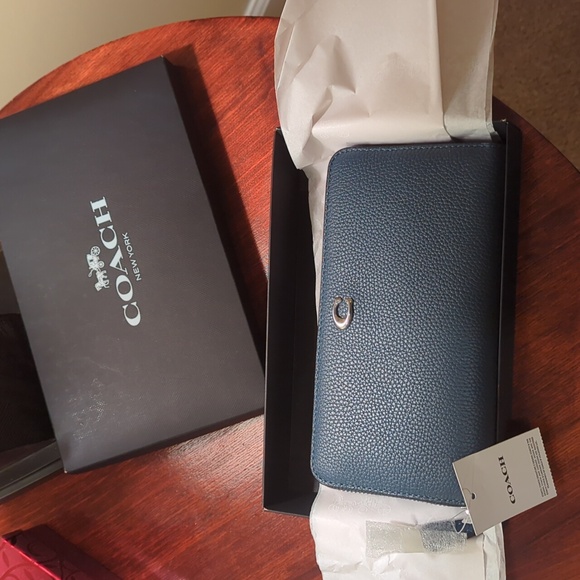 NIB, NWT Coach Accordion Wallet, Denim Blue - Picture 3 of 5